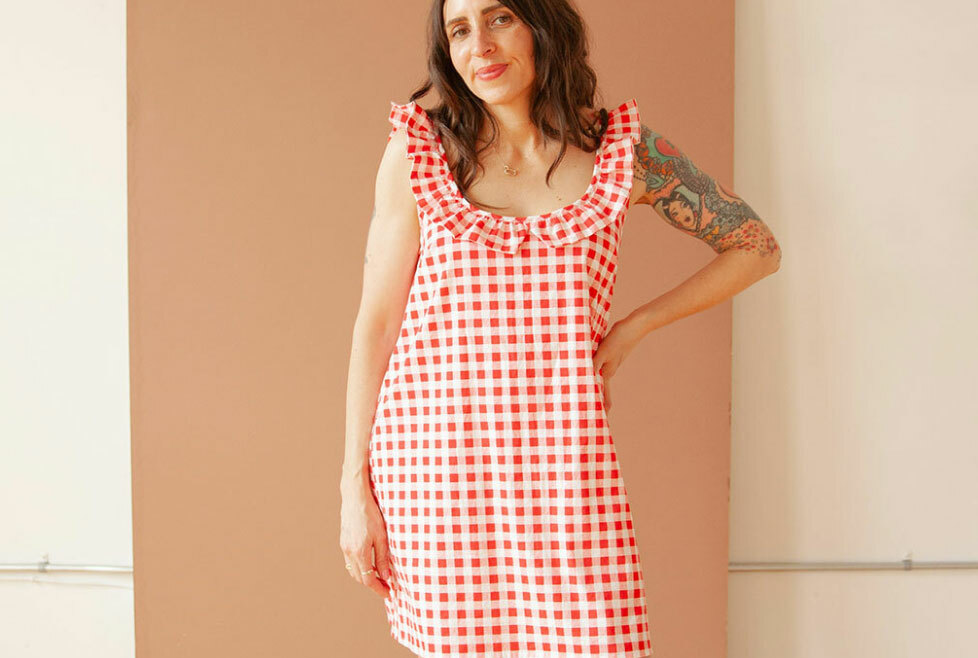 PICTURE OF FIFER DRESS