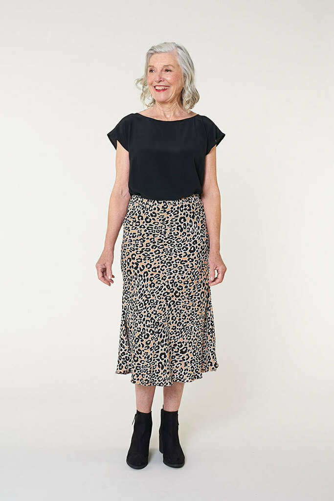 Woman modeling Dezi skirt