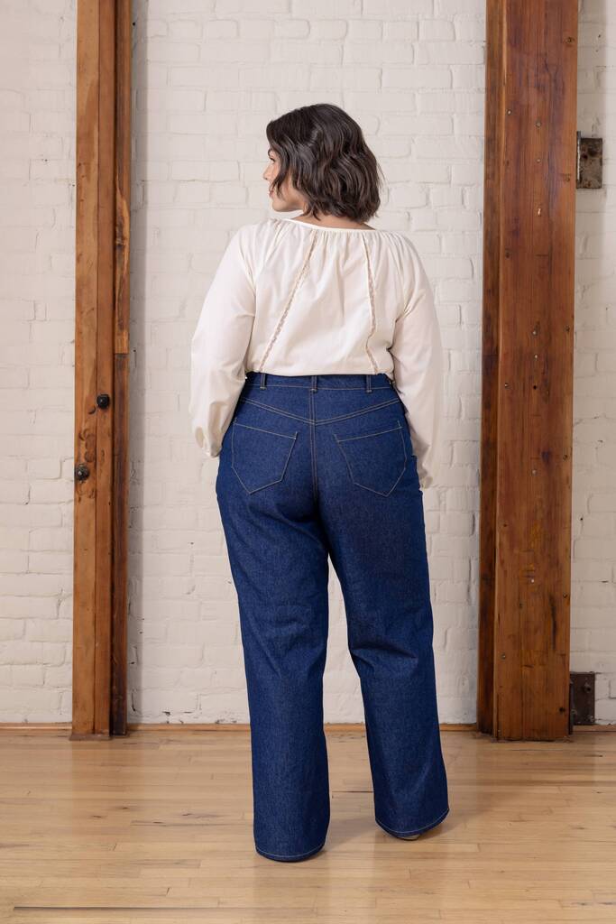 Vallie jeans on Morgan, back view
